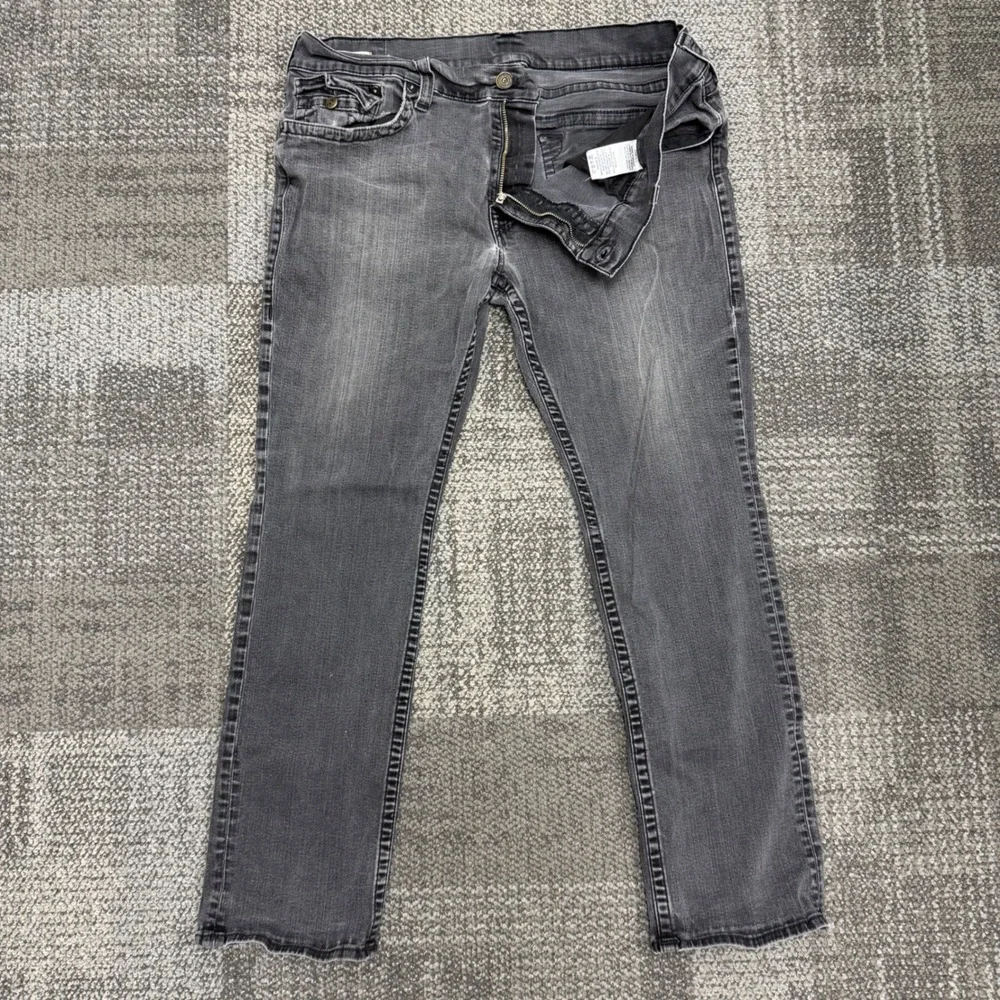 True Religion Ricky Relaxed Straight Jeans Mens 42 Rinse Black Faded Flap Pocket